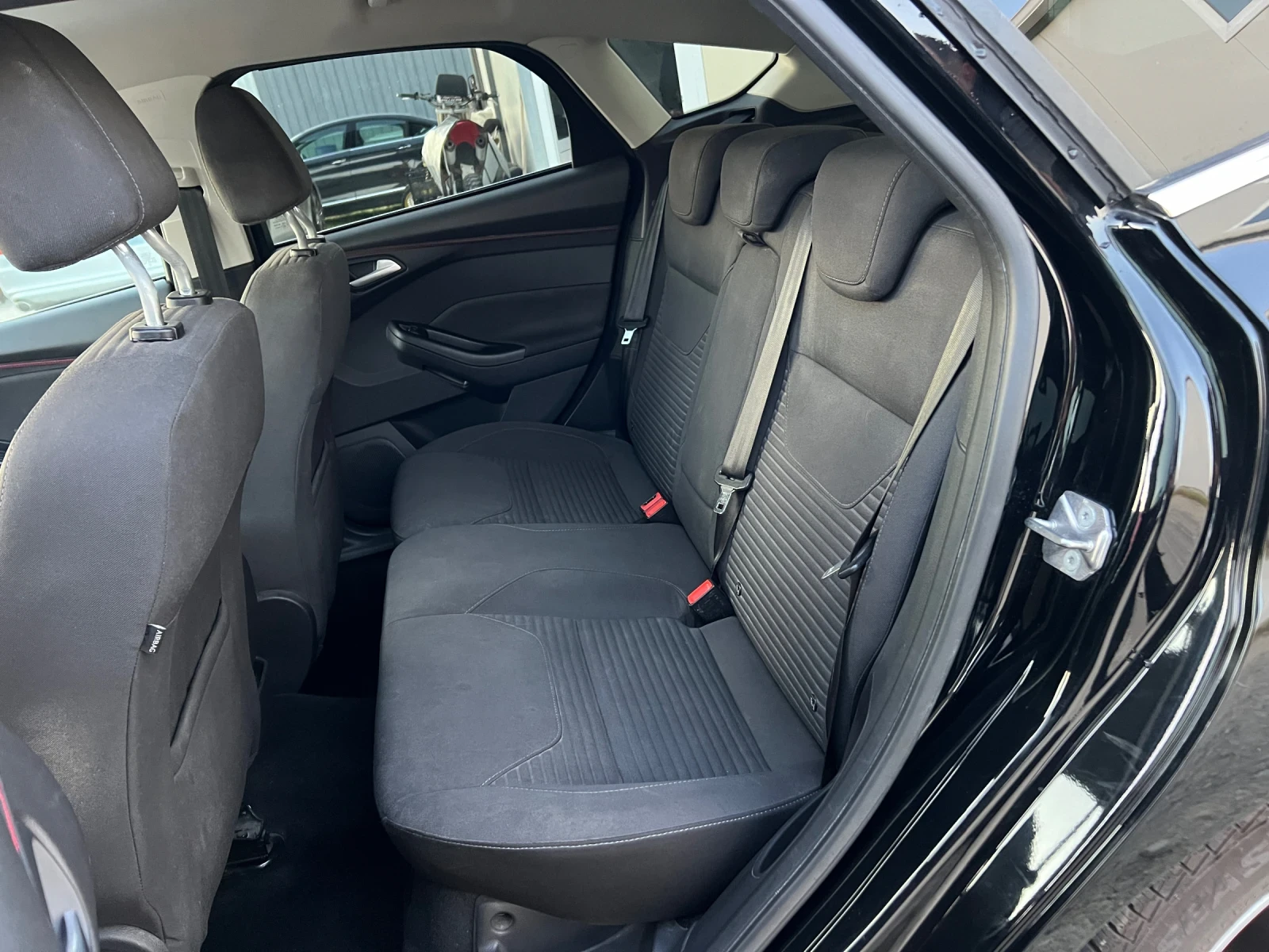 Ford Focus 1.5TDCi-120../EURO6B/NAVI/CAMERA//ITALY | Mobile.bg   12