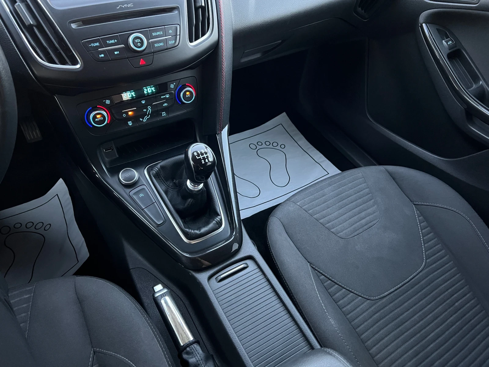 Ford Focus 1.5TDCi-120../EURO6B/NAVI/CAMERA//ITALY | Mobile.bg   15