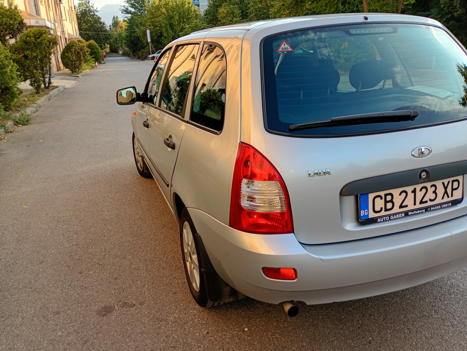 Lada Kalina 1.4 - изображение 9