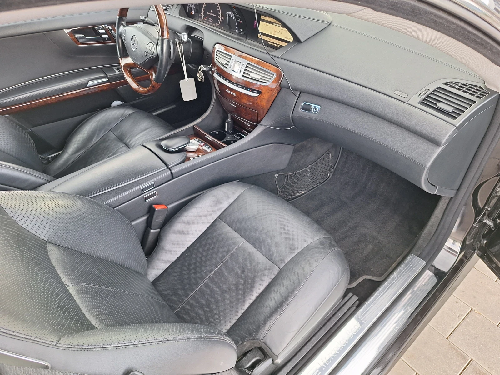 Mercedes-Benz CL CL 550 V8 BITURBO - изображение 7