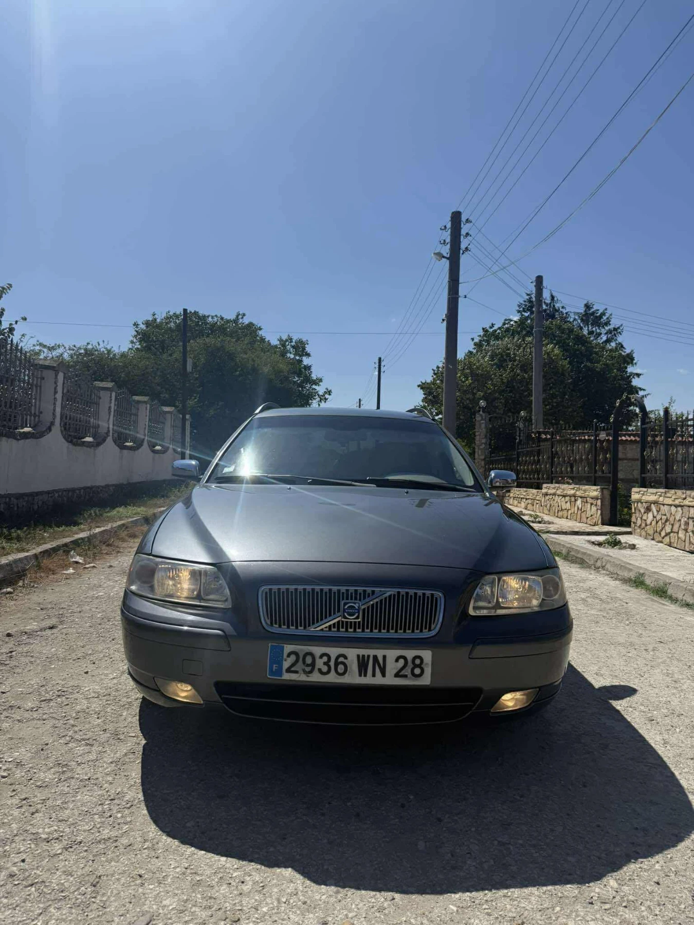 Volvo V70 2.4 TDI - изображение 2