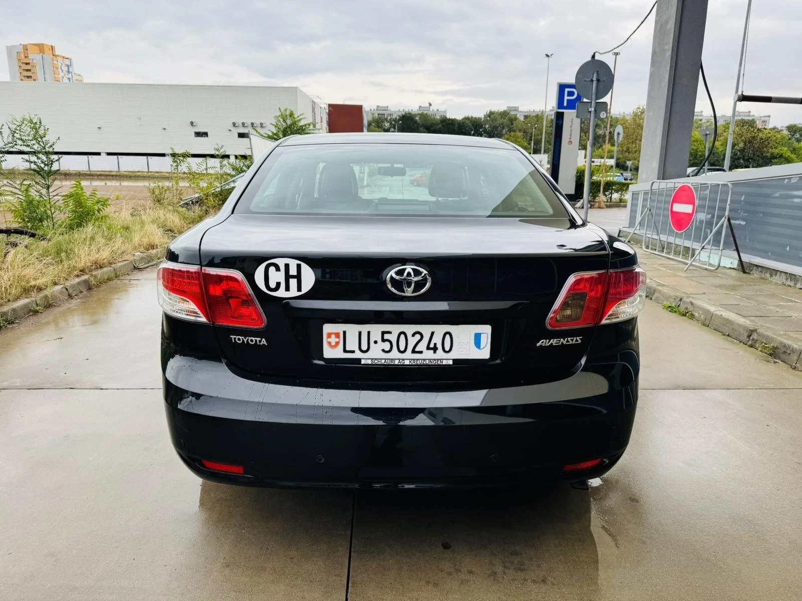 Toyota Avensis 1.8 Linea Luna - изображение 8
