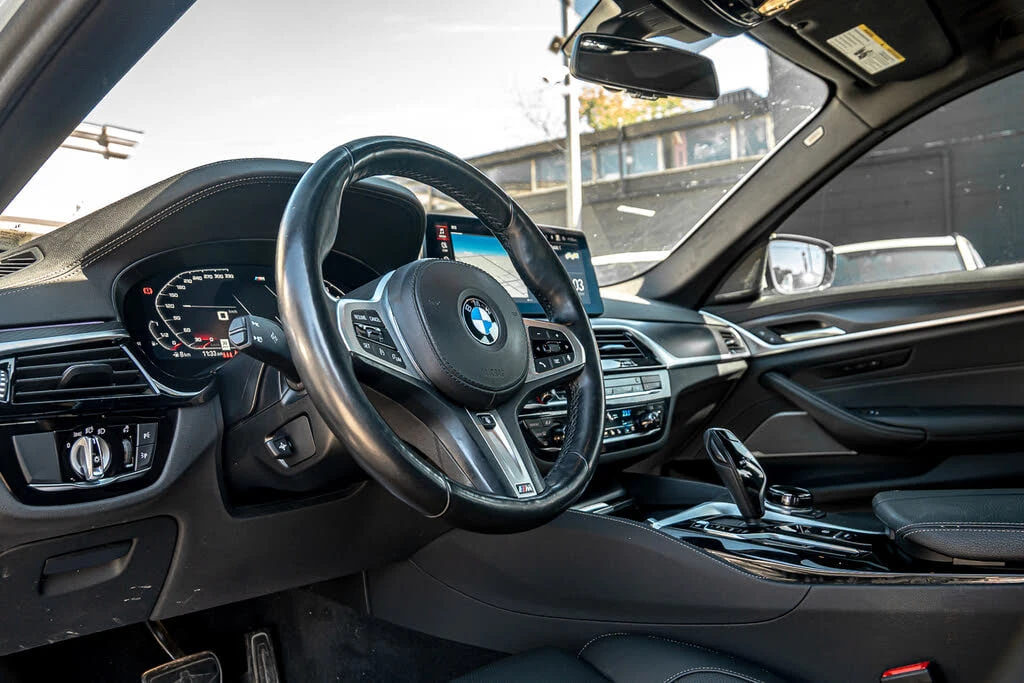 BMW 540 * АВТО КРЕДИТ* ЦЕНА ДО БГ * СЕРВИЗНА ИСТОРИЯ *  - изображение 8