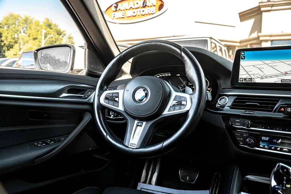 BMW 540 * АВТО КРЕДИТ* ЦЕНА ДО БГ * СЕРВИЗНА ИСТОРИЯ *  - изображение 9