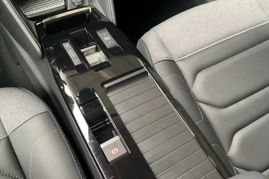 Citroen C4 SHINE/136HP/HUD/KLESS/LED/CAM/NAVI/DIGI/562g | Mobile.bg   11