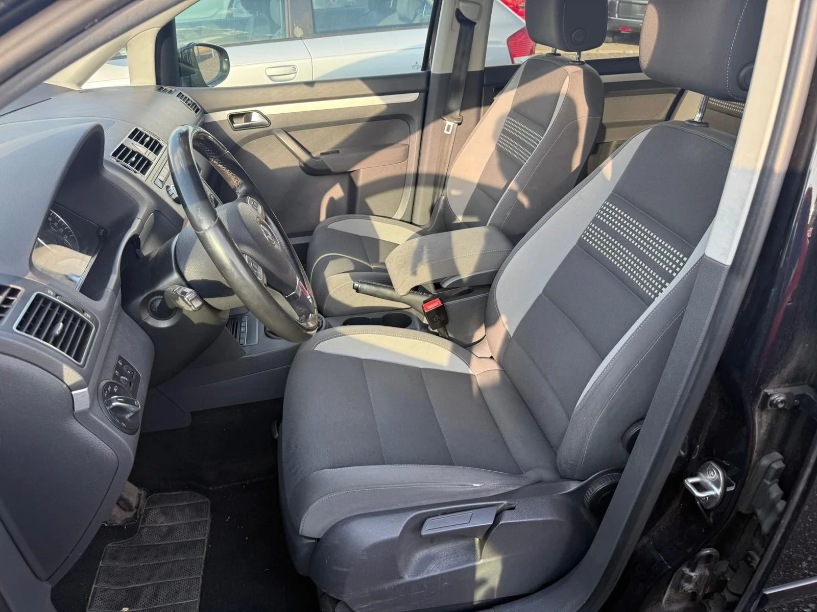 VW Touran | Mobile.bg � ����������� 4