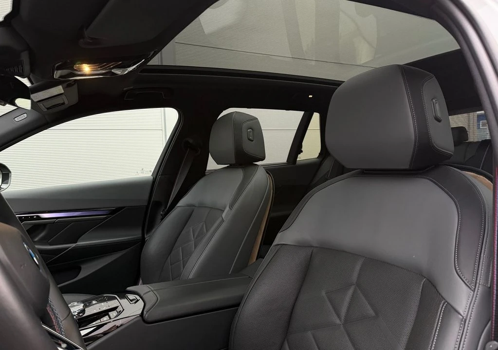 BMW i5 M60 xDrive - изображение 10