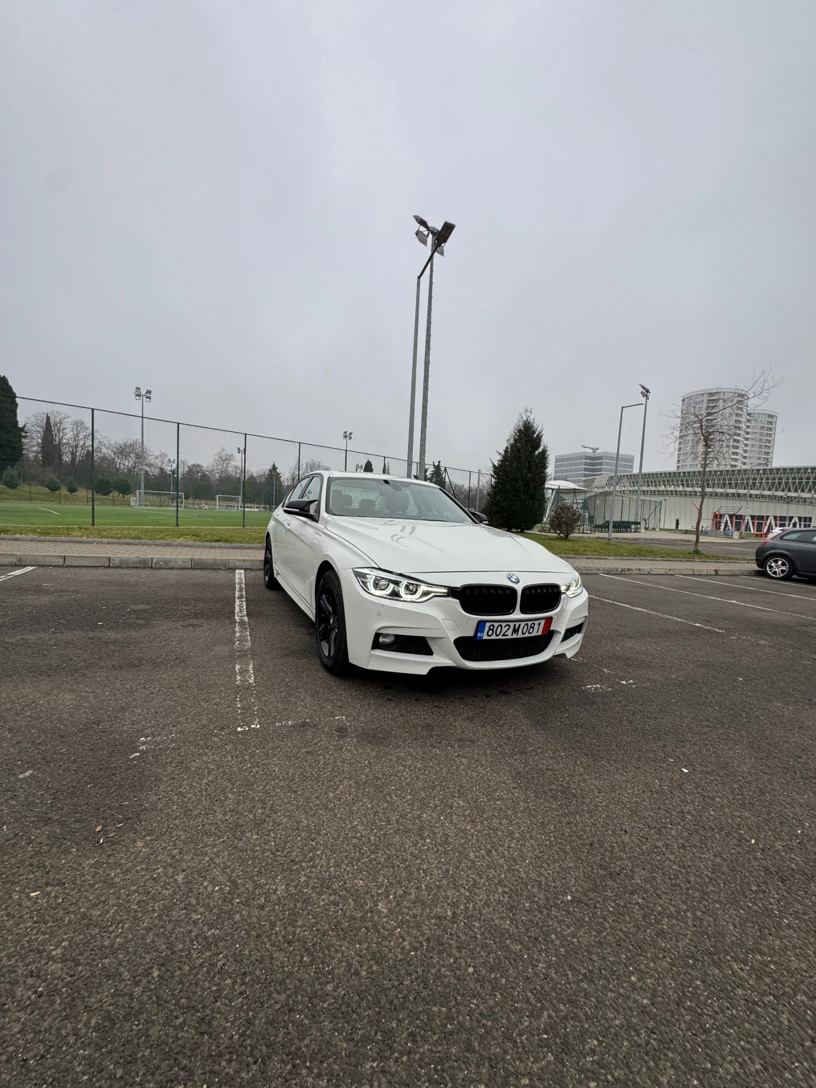BMW 328 Xdrive - изображение 2