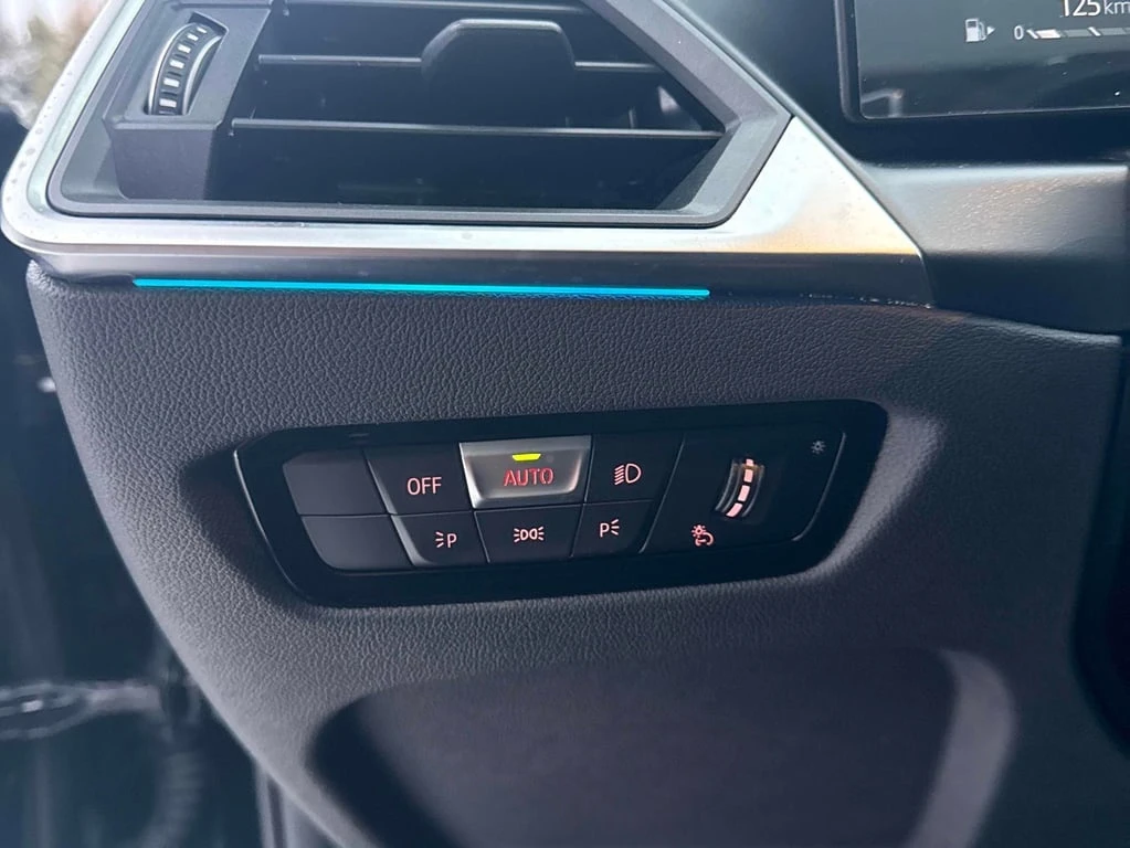 BMW 330 * xDrive * CARFAX * �������� * ������ * ������� | Mobile.bg � ����������� 12