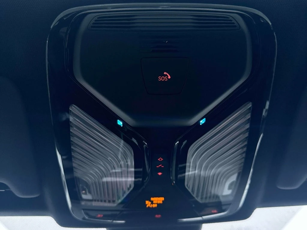 BMW 330 * xDrive * CARFAX * �������� * ������ * ������� | Mobile.bg � ����������� 15