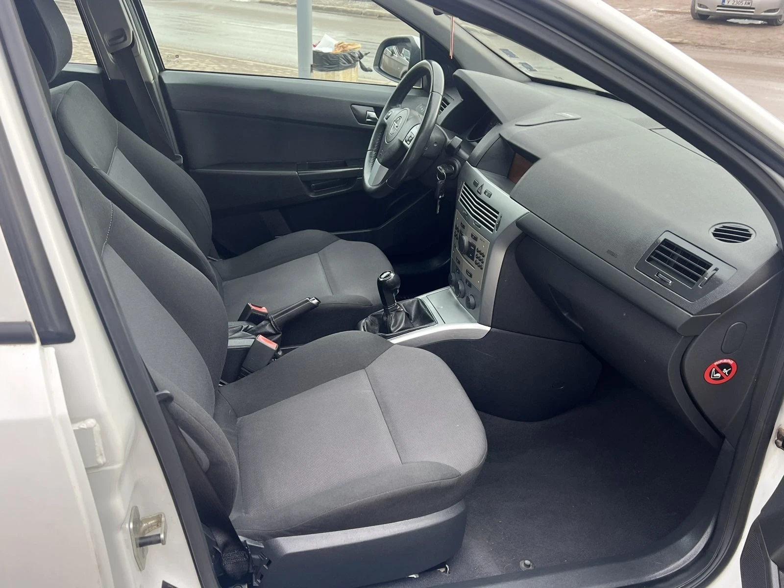 Opel Astra ТОП* РЕГИСТРИРАНА, снимка 8 - Автомобили и джипове - 53796165