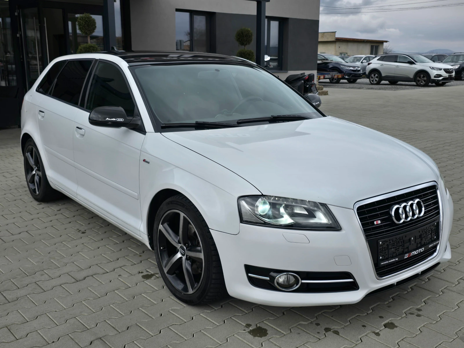 Audi A3 2.0TDI, 3X s-Line, 6 ск., Facelift!  | Auto.bg — изображение 1