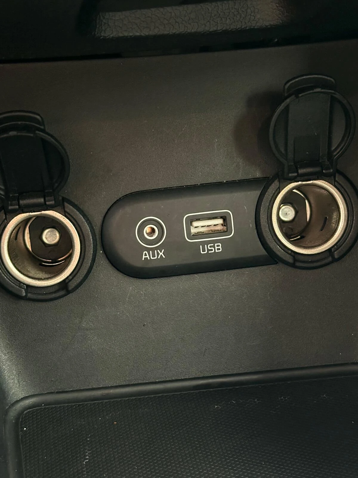 Kia Ceed 1.6CRDI/Климатик/МултиВолан/USB/Android, снимка 9 - Автомобили и джипове - 54357948