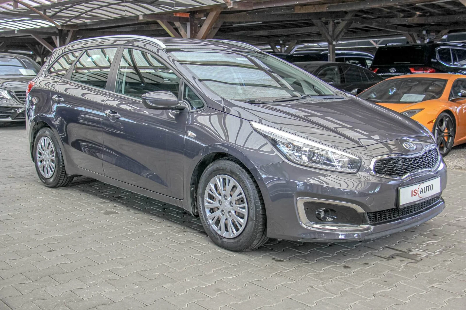 Kia Ceed 1.6CRDI/Климатик/МултиВолан/USB/Android, снимка 3 - Автомобили и джипове - 54357948