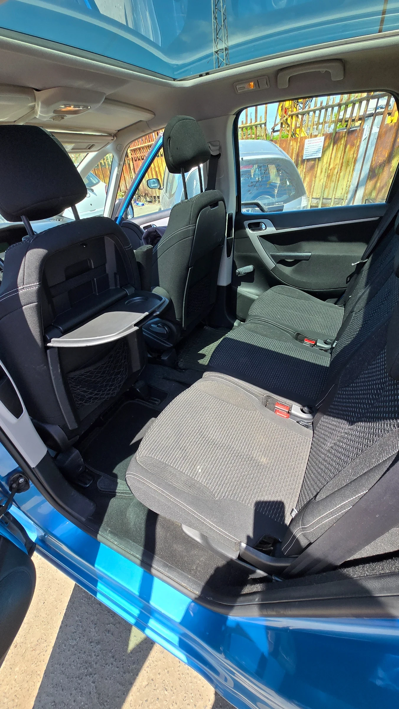 Citroen C4 Picasso, снимка 7 - Автомобили и джипове - 54450281