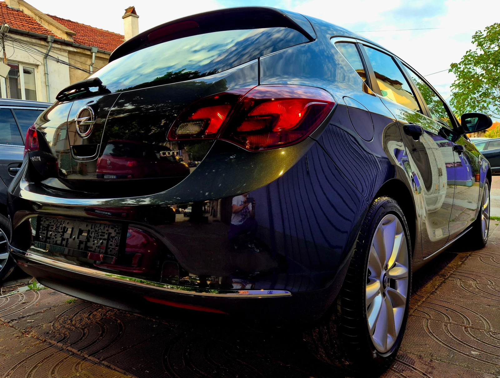 Opel Astra 1.7d-COSMO-нави-LED, снимка 7 - Автомобили и джипове - 54497186