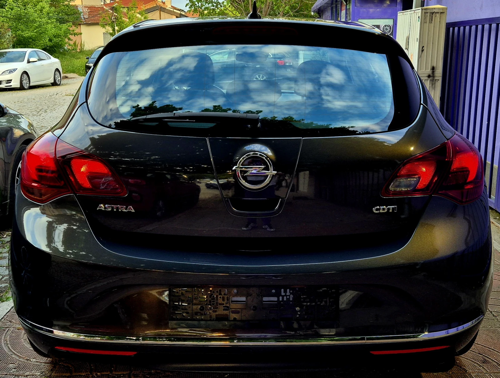 Opel Astra 1.7d-COSMO-нави-LED, снимка 4 - Автомобили и джипове - 54497186
