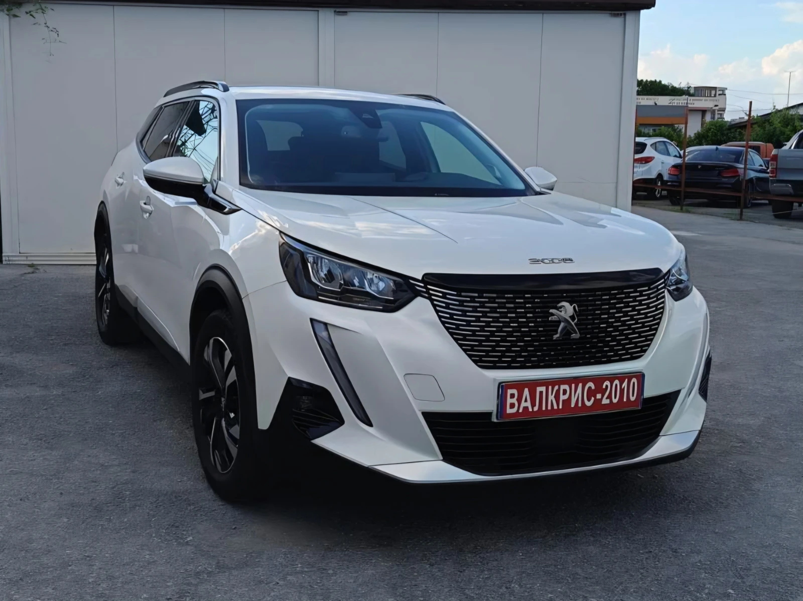 Peugeot 2008 PureTech Allure Pack i-Cockpit Бяла Перла, снимка 2 - Автомобили и джипове - 54839242