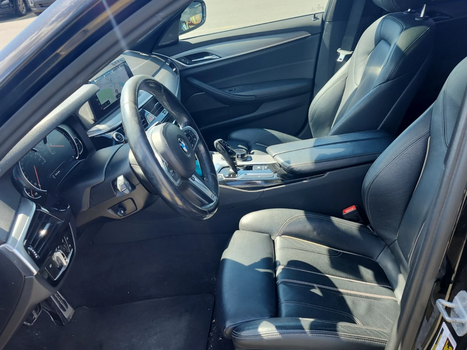 BMW 530 * M PACK* ПОДГРЕВИ* ШИБИДАХ* CARFAX* , снимка 7 - Автомобили и джипове - 55155420