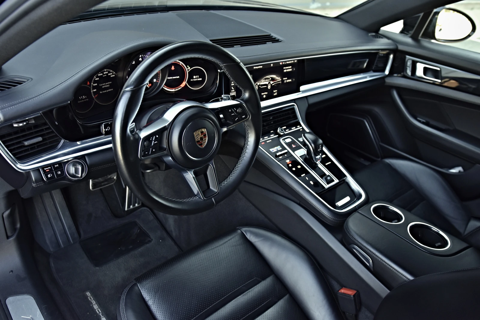 Porsche Panamera 441cv//PANO//360//, снимка 7 - Автомобили и джипове - 55228944