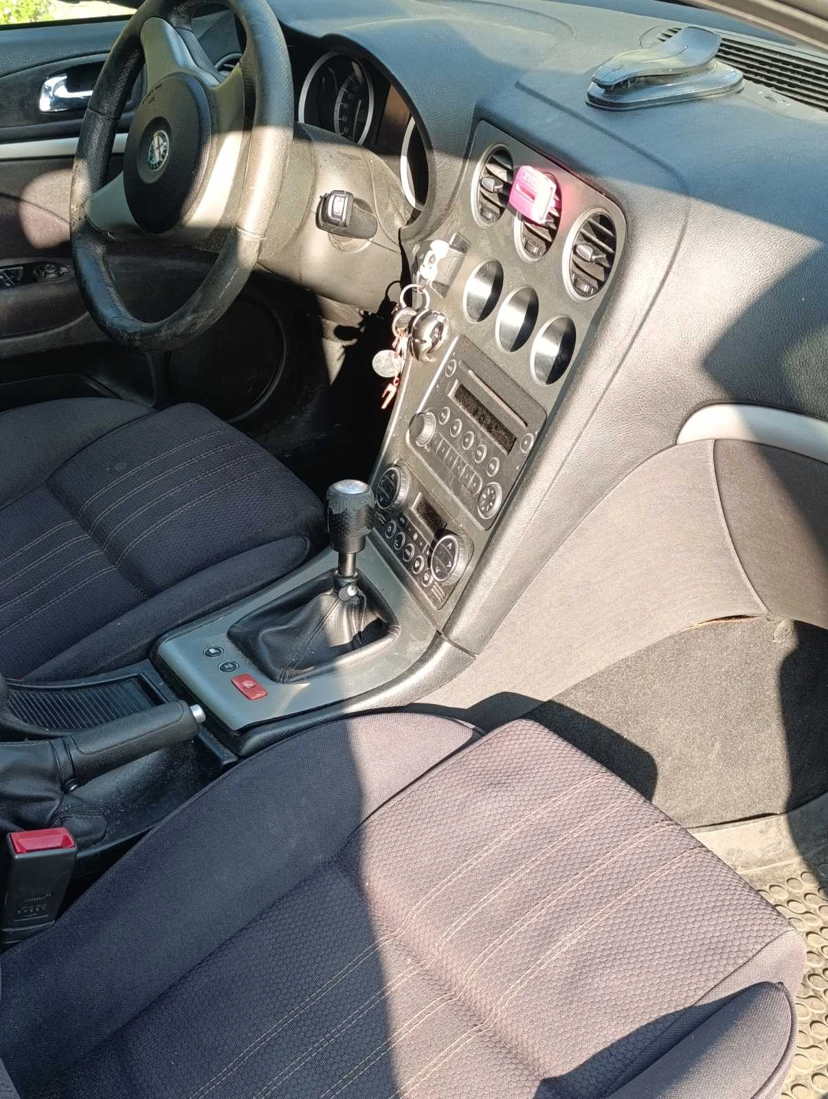 Alfa Romeo 159 1.9 JTDM 16v, снимка 7 - Автомобили и джипове - 55467051