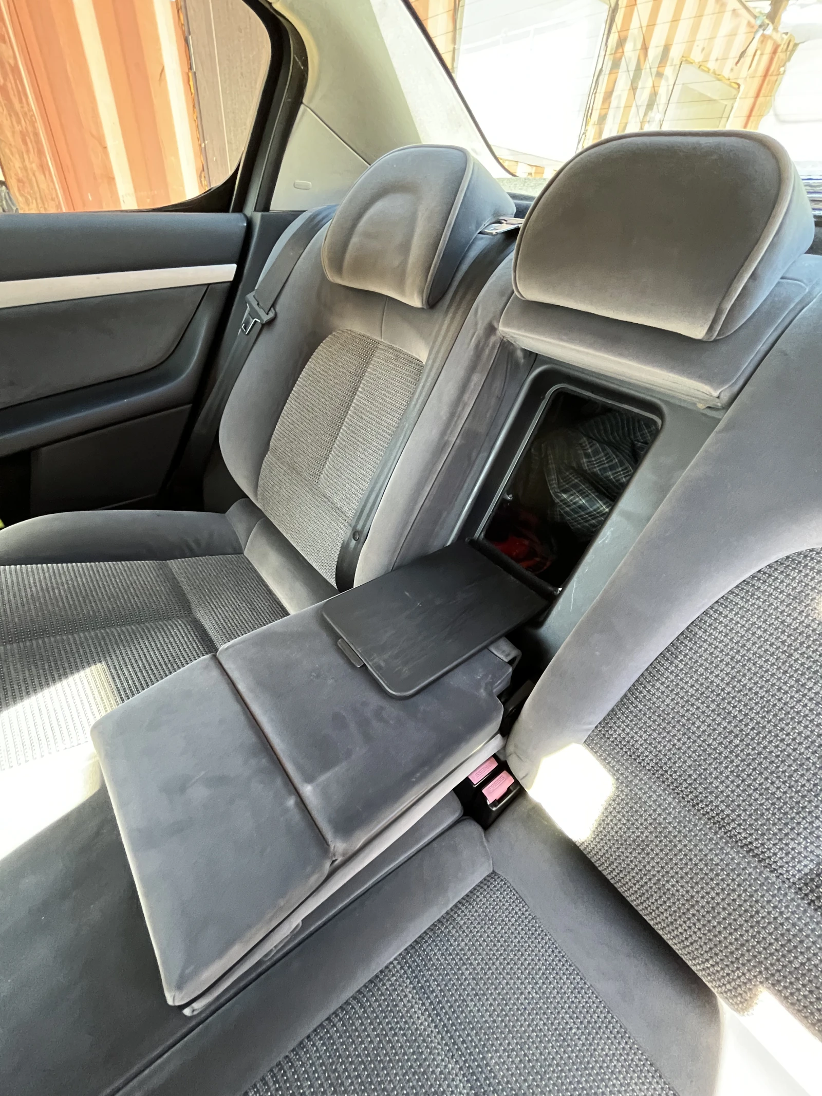 Peugeot 407 2.0 HDi 136 к.с. FAP 6MT, снимка 8 - Автомобили и джипове - 56174337