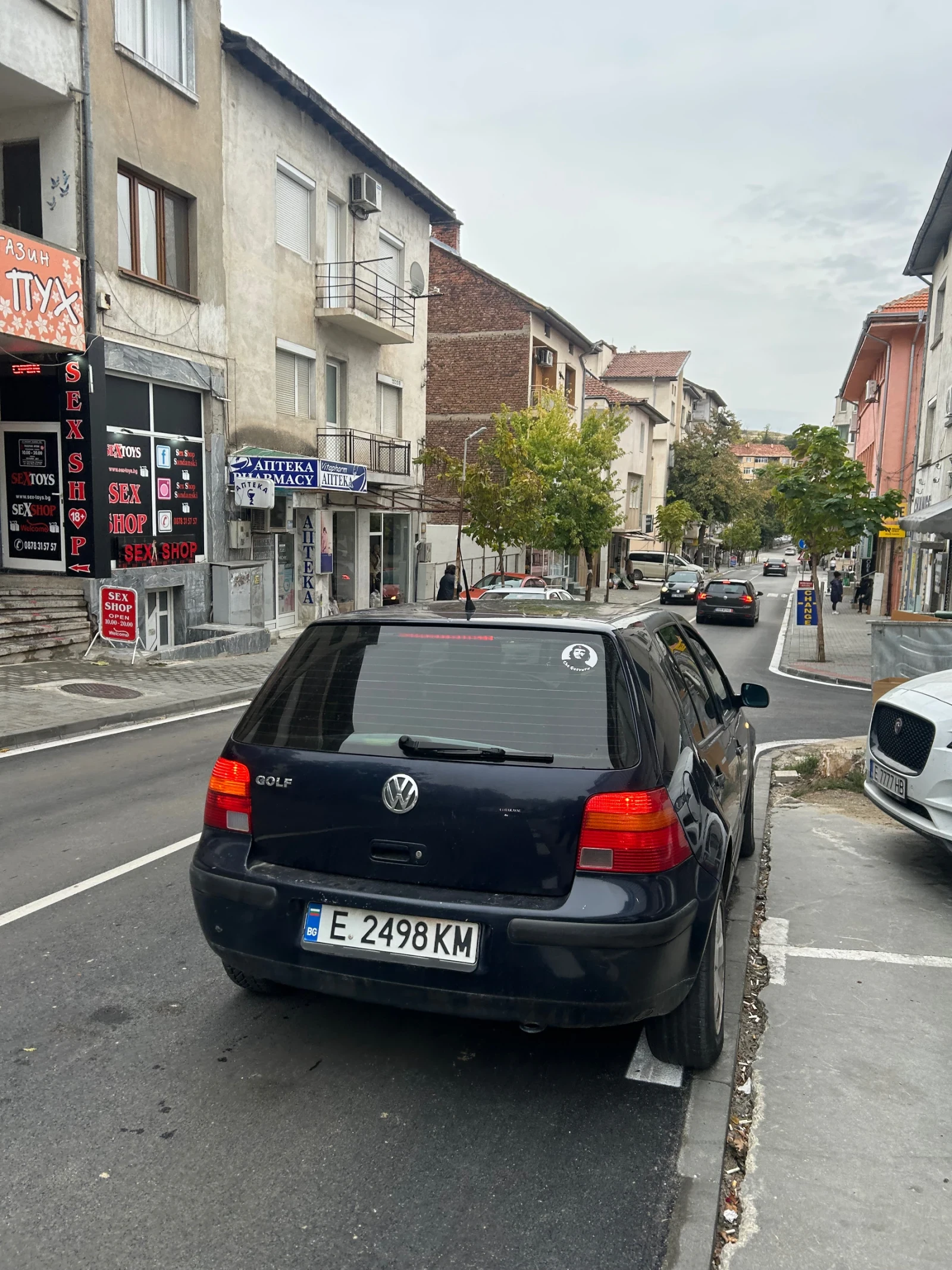 VW Golf