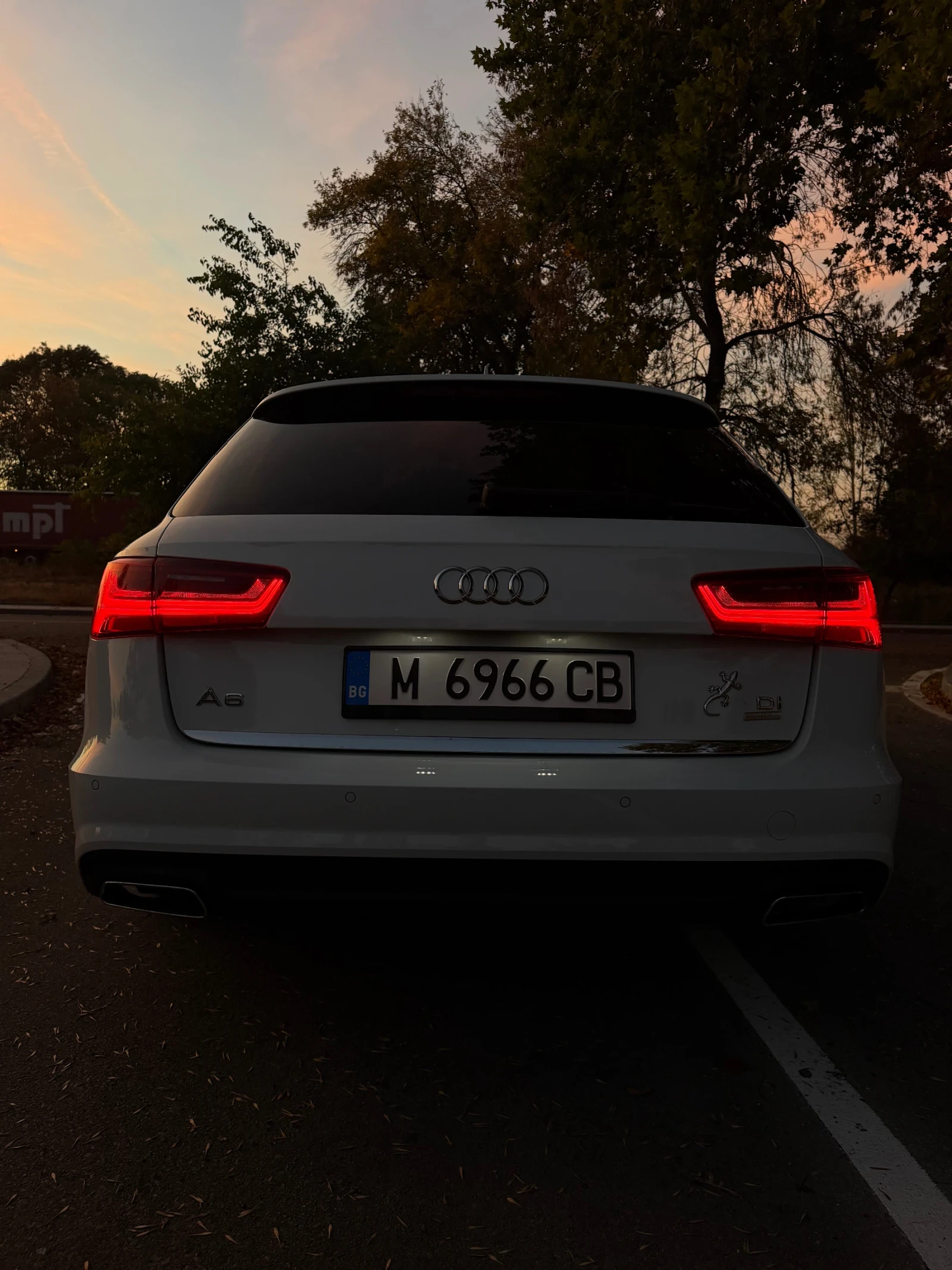 Audi A6, снимка 9 - Автомобили и джипове - 56701102