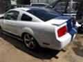 Ford Mustang 4.0 V6 214к.с., снимка 2