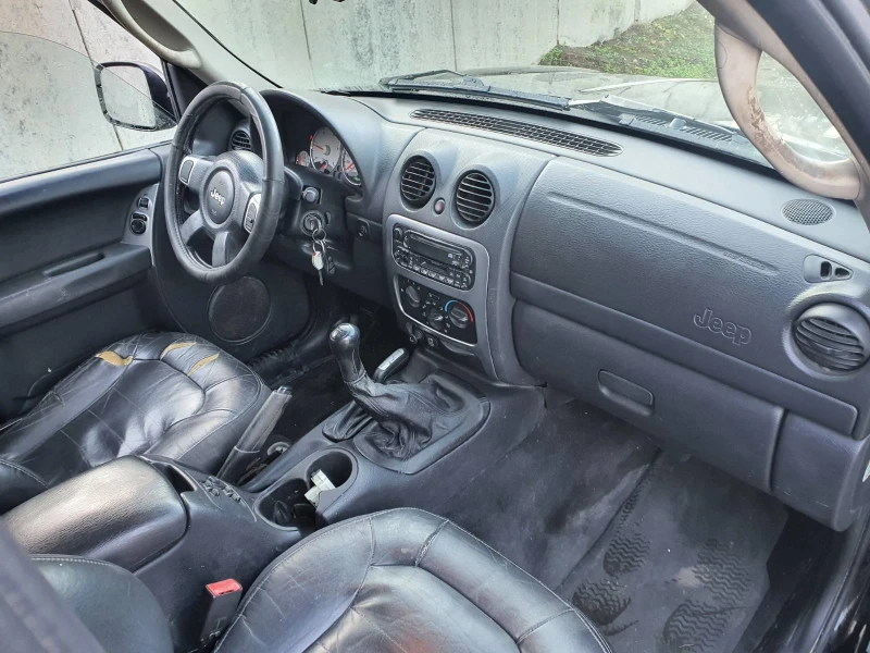 Jeep Cherokee 2.5 CRD, снимка 9 - Автомобили и джипове - 52713576