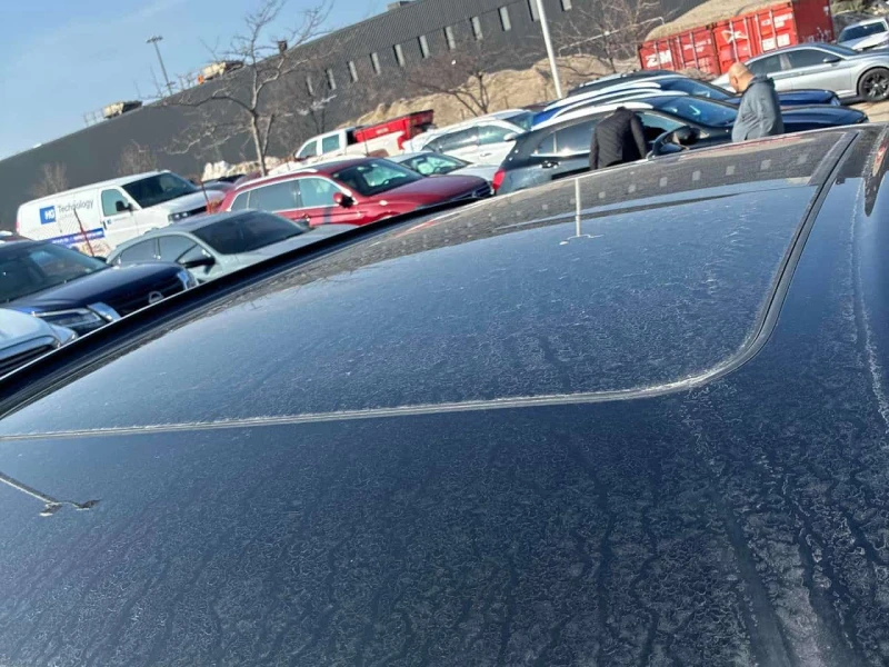 Volvo XC60  R Design /360/SELF PARKING/HEAD UP , снимка 13 - Автомобили и джипове - 53535606