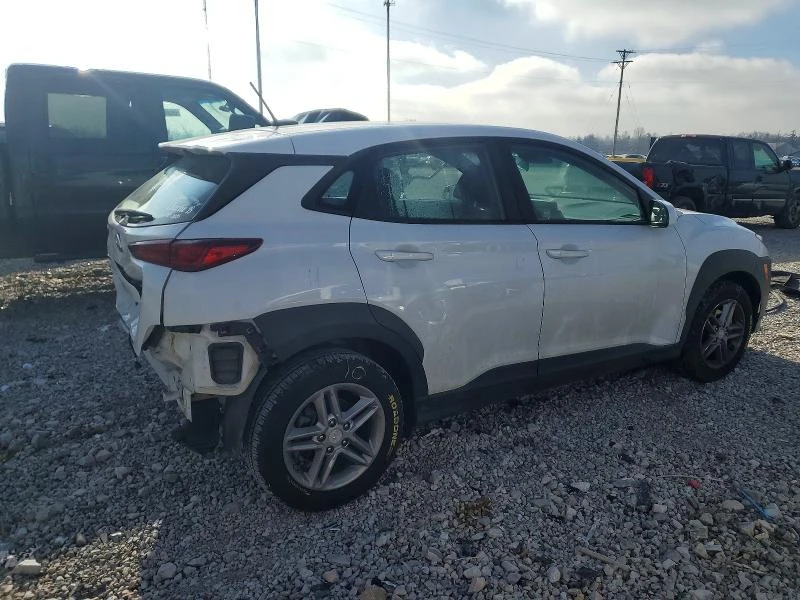 Hyundai Kona 2.0L 4 Front-wheel Drive, снимка 3 - Автомобили и джипове - 53803583