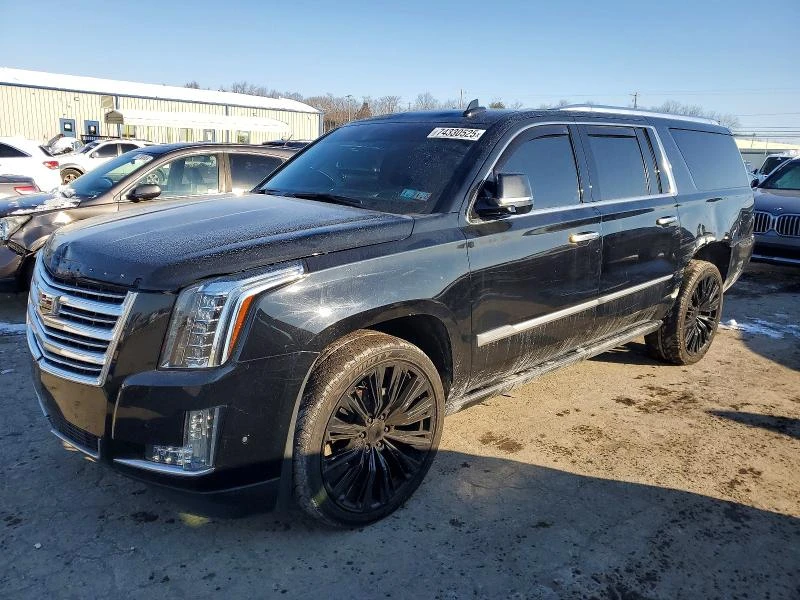 Cadillac Escalade ESV PLATINUM 6.2L V8