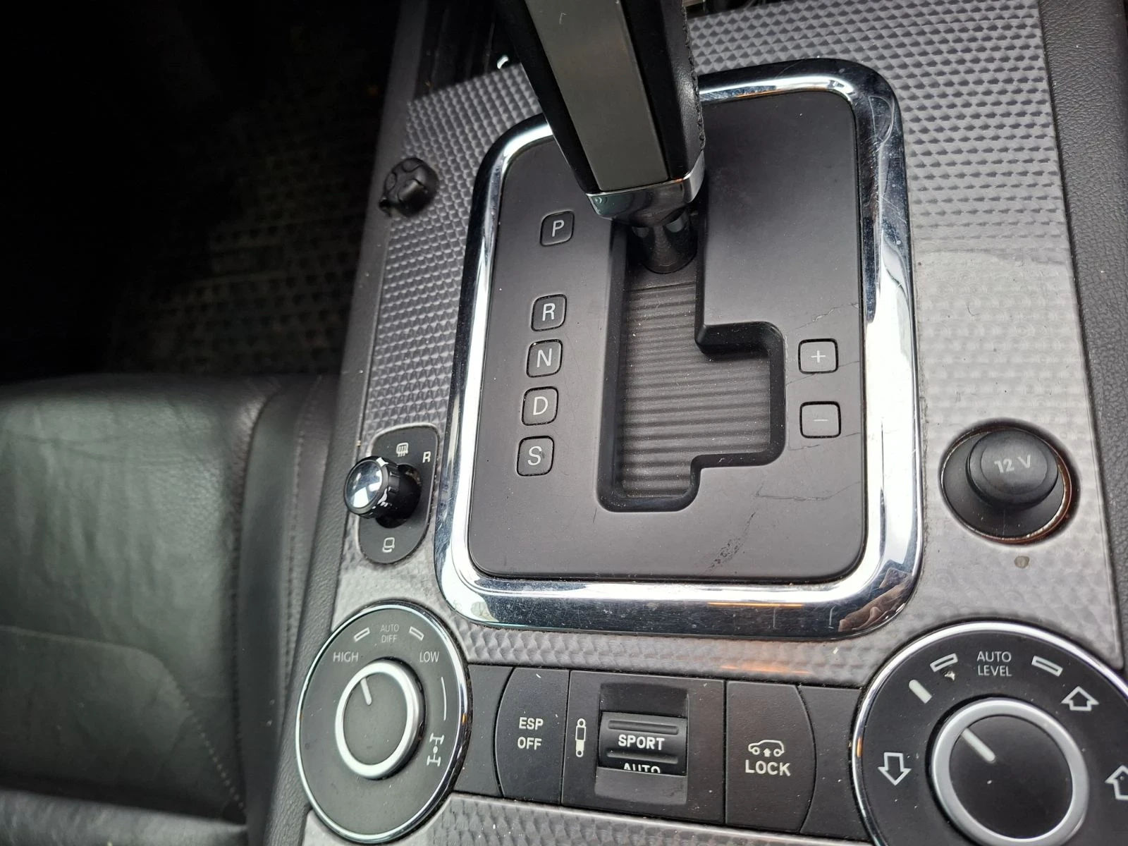 VW Touareg Face-lift  | Mobile.bg   9