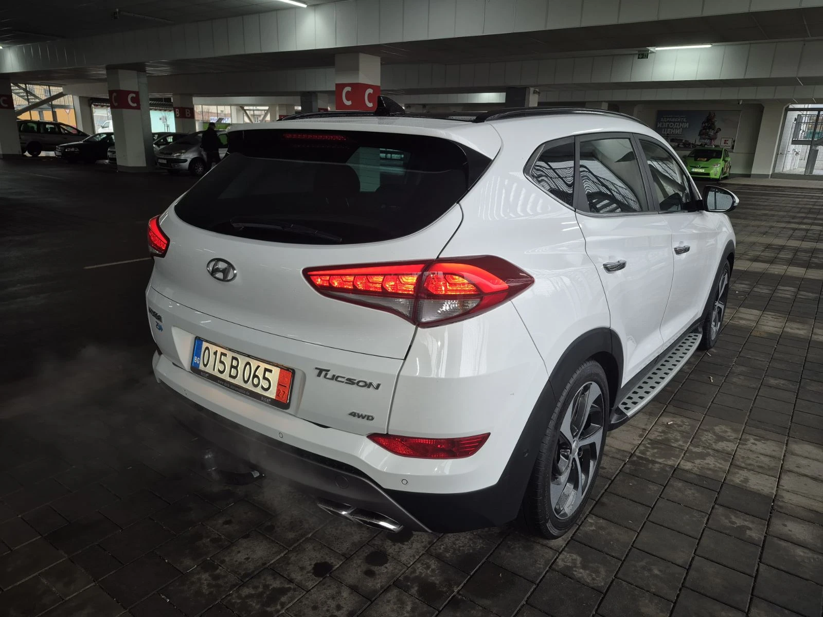 Hyundai Tucson 1.6i - изображение 5