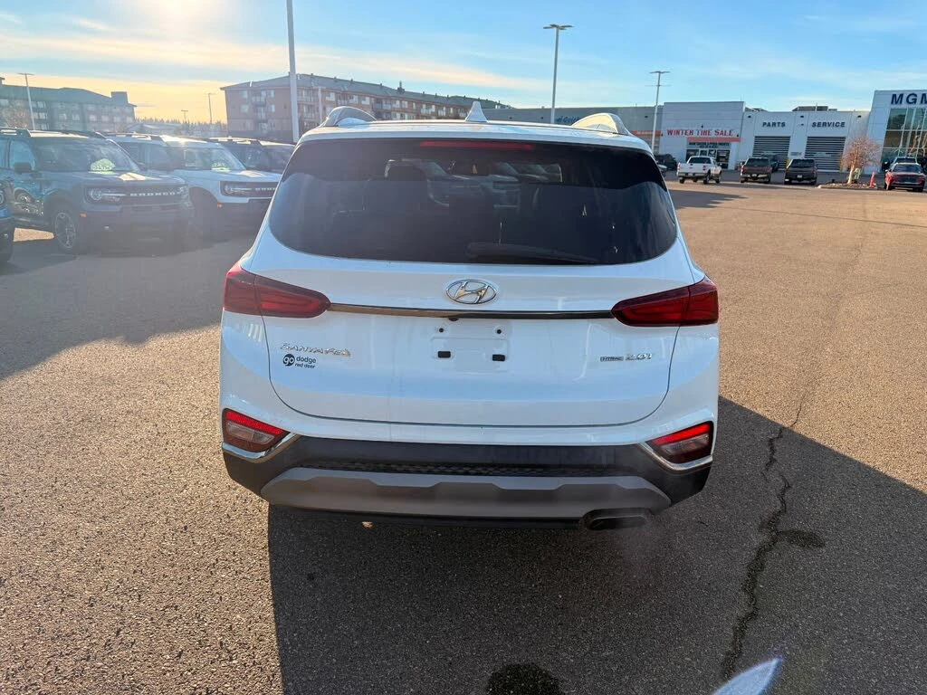 Hyundai Santa fe Luxury ОБДУХВАНЕ* ПОДГРЕВ* 360CAM* BLINDSPOT* PANO - изображение 4