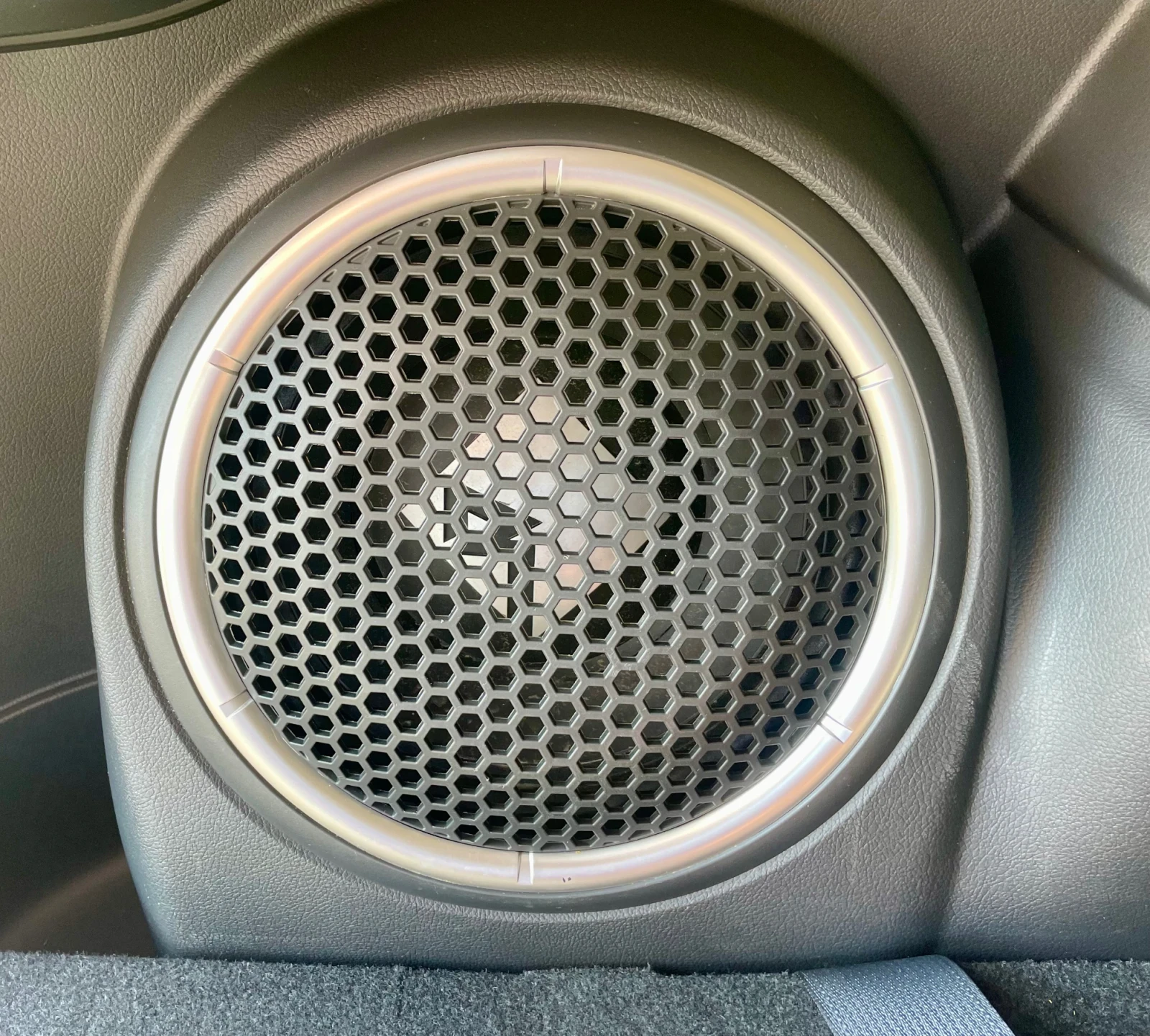 Mitsubishi Outlander GT V6 3000 FULL, снимка 17 - Автомобили и джипове - 54342620