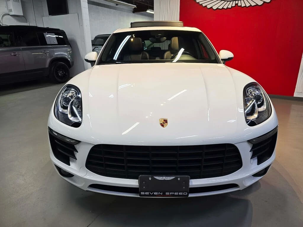 Porsche Macan 2.0 AWD * ПОДГРЕВ * АЛКАНТАРА * 2 КЛЮЧА, снимка 2 - Автомобили и джипове - 54492375