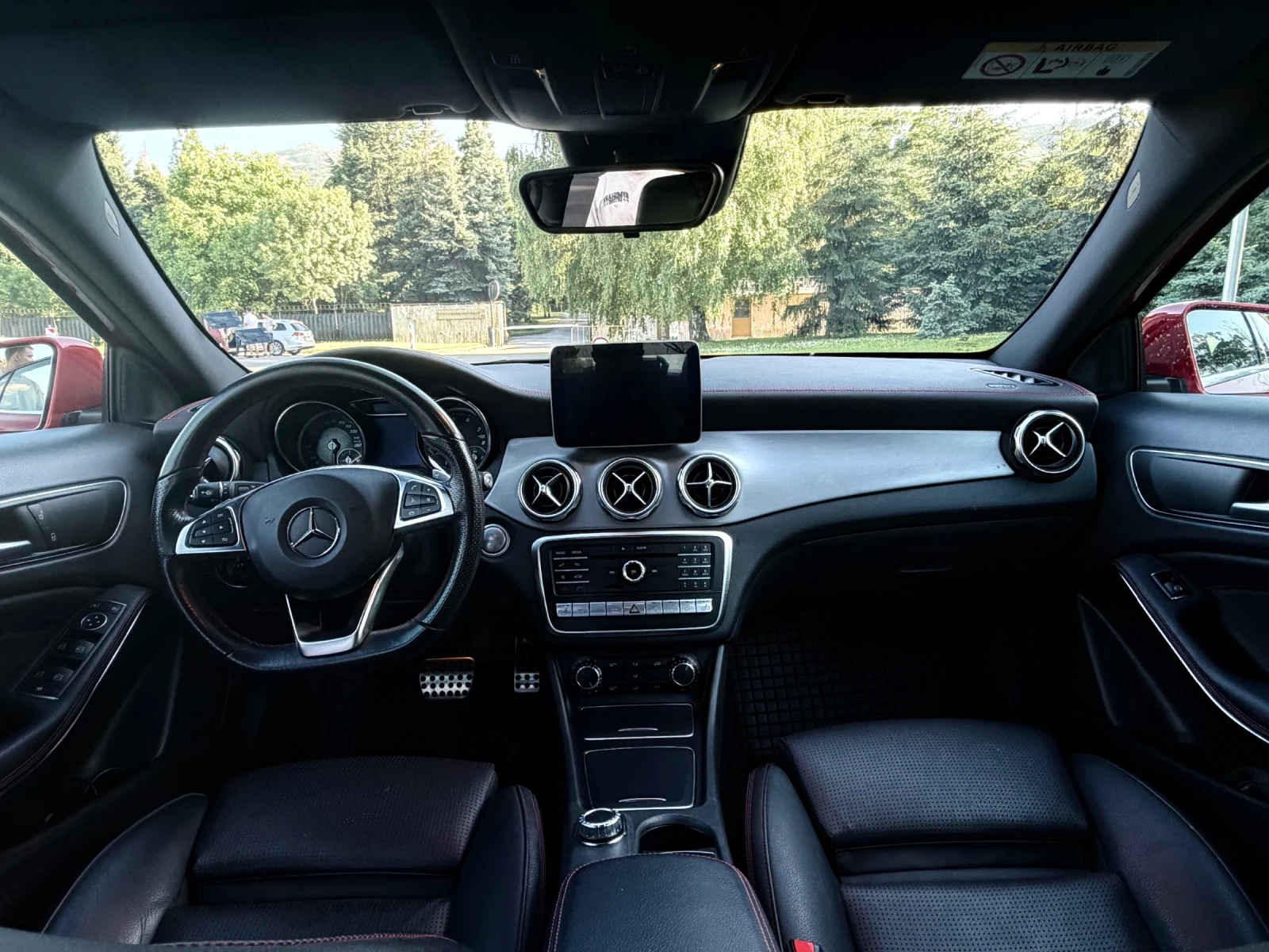 Mercedes-Benz GLA 220, снимка 5 - Автомобили и джипове - 54967402