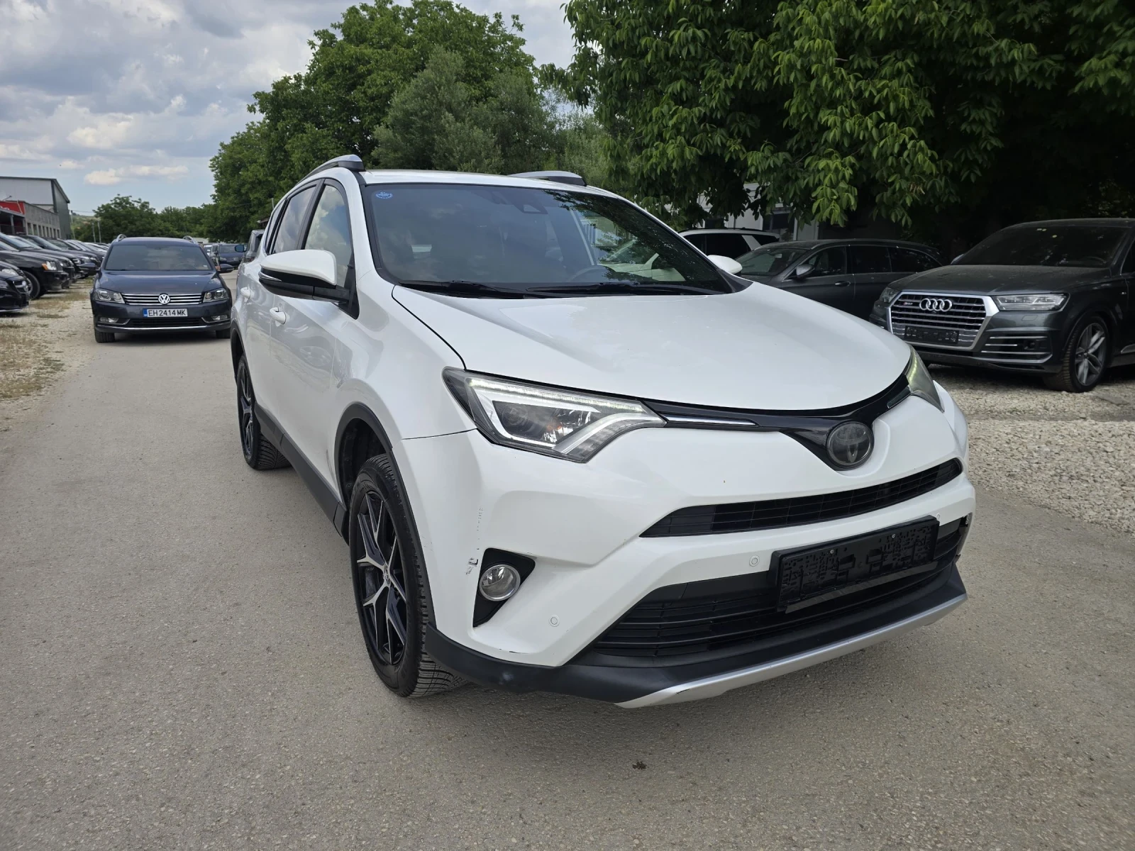 Toyota Rav4 2.0D 143к.с 6 Скорости 2WD, снимка 2 - Автомобили и джипове - 54998777
