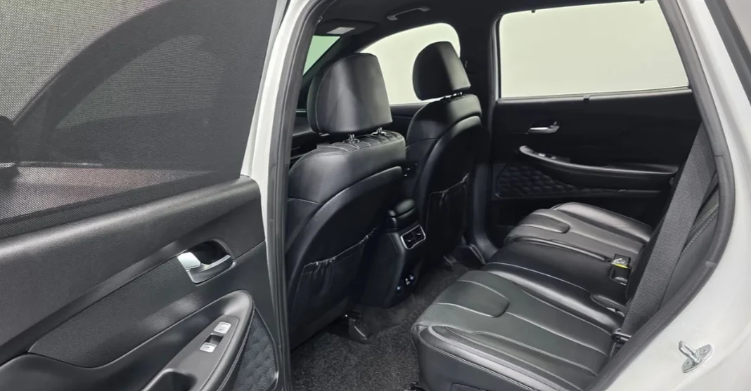 Hyundai Santa fe * Calligraphy* Обдух* Масаж* Pano* 360* HUD*      , снимка 12 - Автомобили и джипове - 55564560