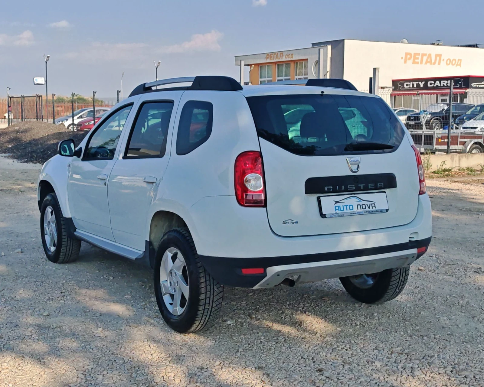 Dacia Duster 1.6 БЕНЗИН 105 К.С.125 000 КМ! НОВА!!!, снимка 7 - Автомобили и джипове - 55579376