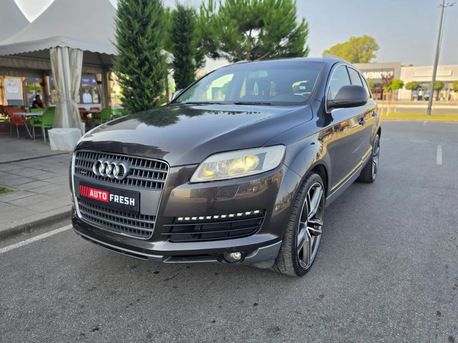 Audi Q7 Регистриран, 7 места, 4.2 бензин 