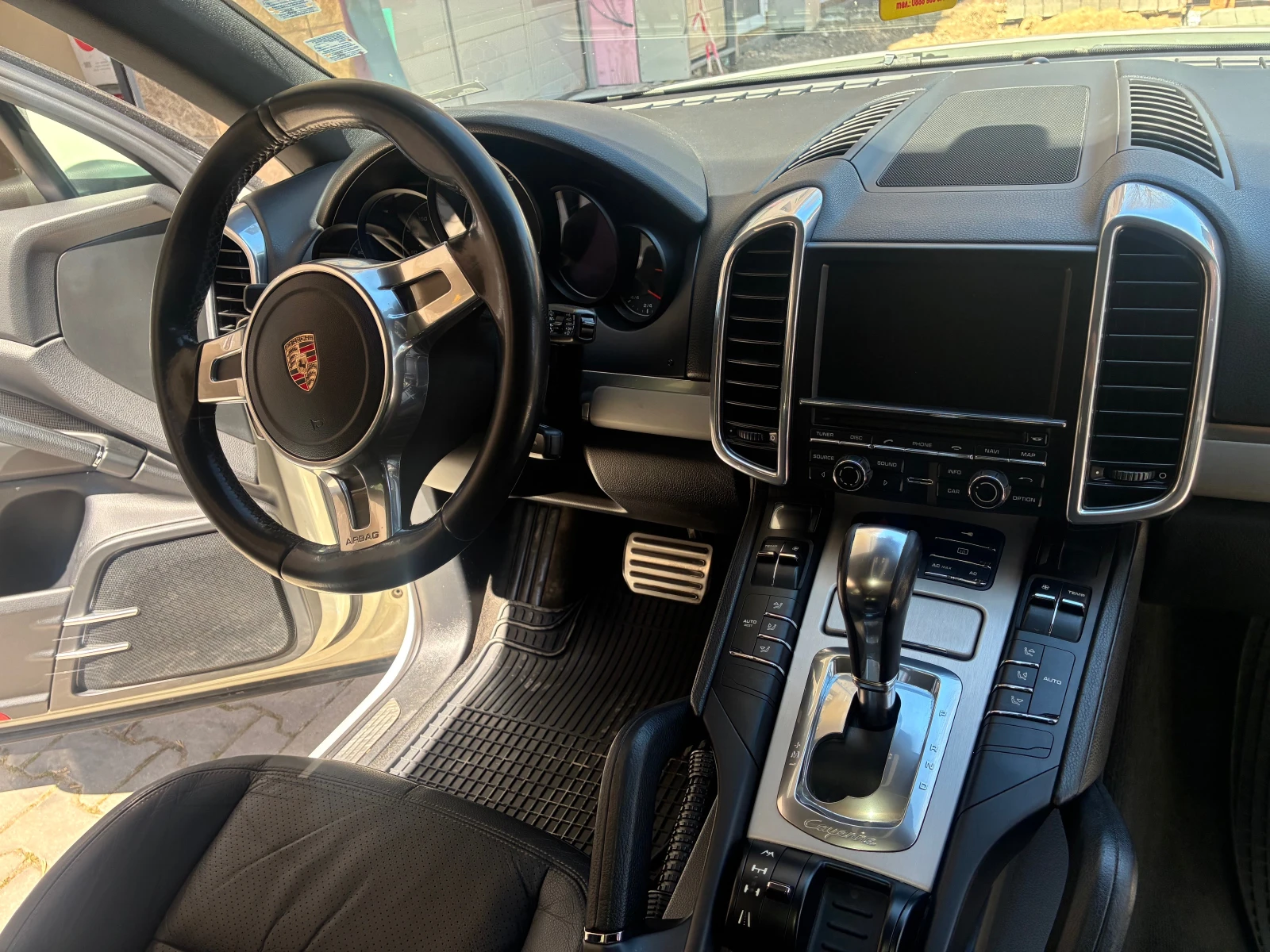 Porsche Cayenne 1 Собственик в БГ от 2018г, снимка 15 - Автомобили и джипове - 56183667