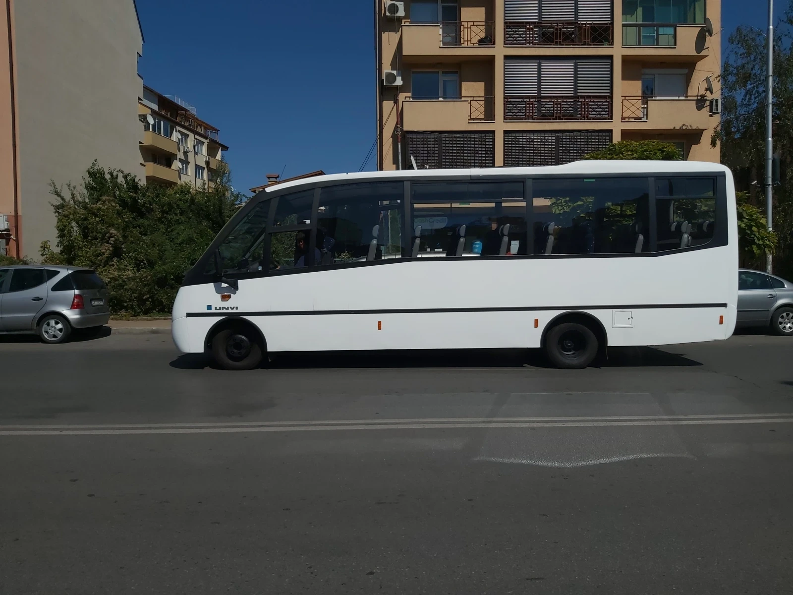 Iveco Daily Автобус - изображение 2