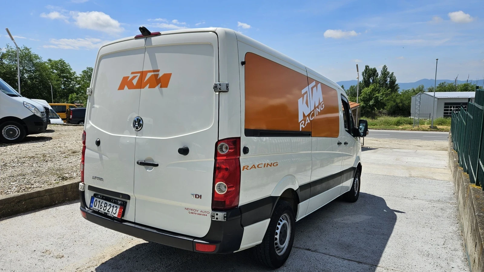 VW Crafter Климатик!!!!, снимка 4 - Бусове и автобуси - 54767888