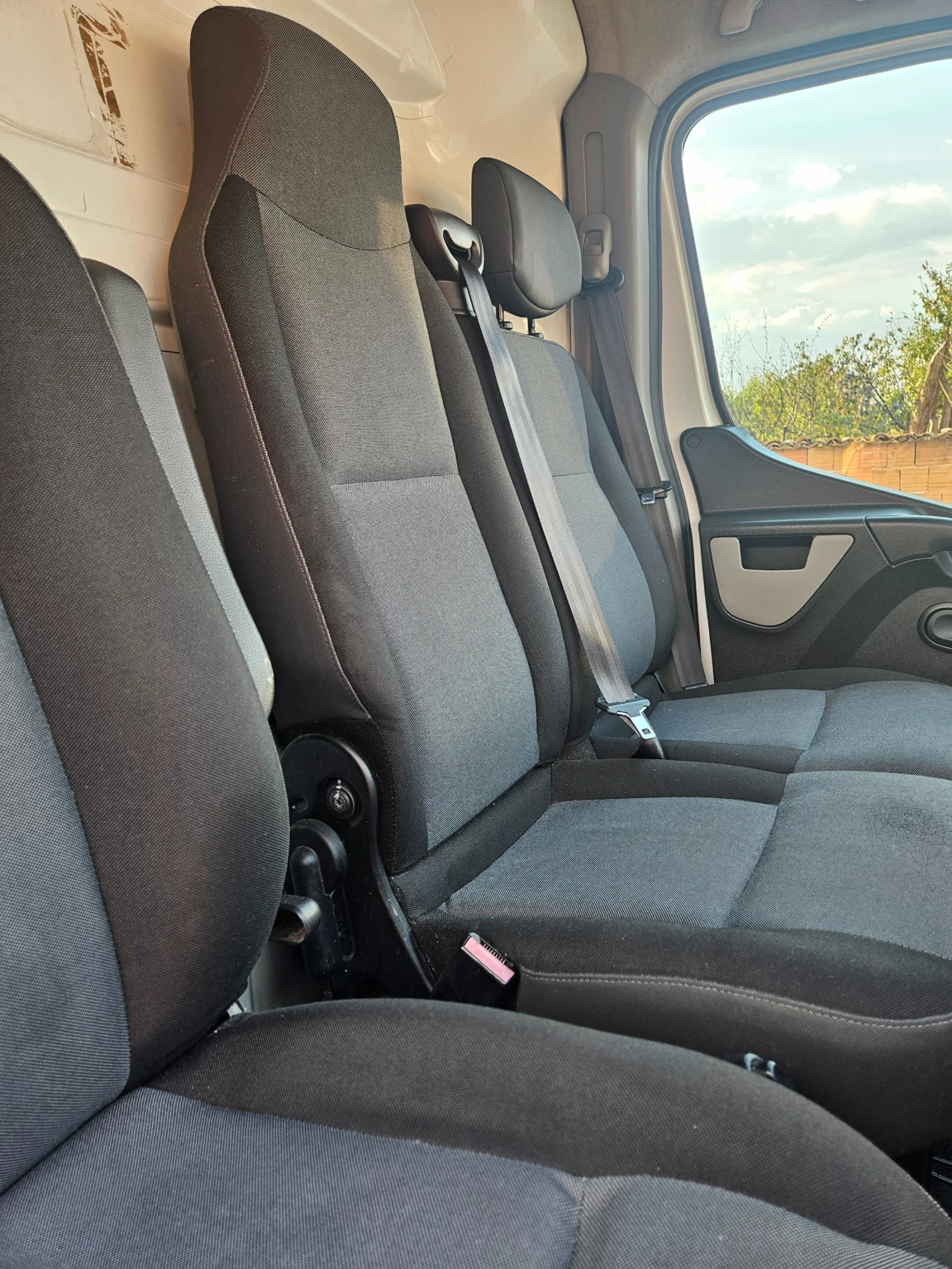 Renault Master, снимка 11 - Бусове и автобуси - 55578607