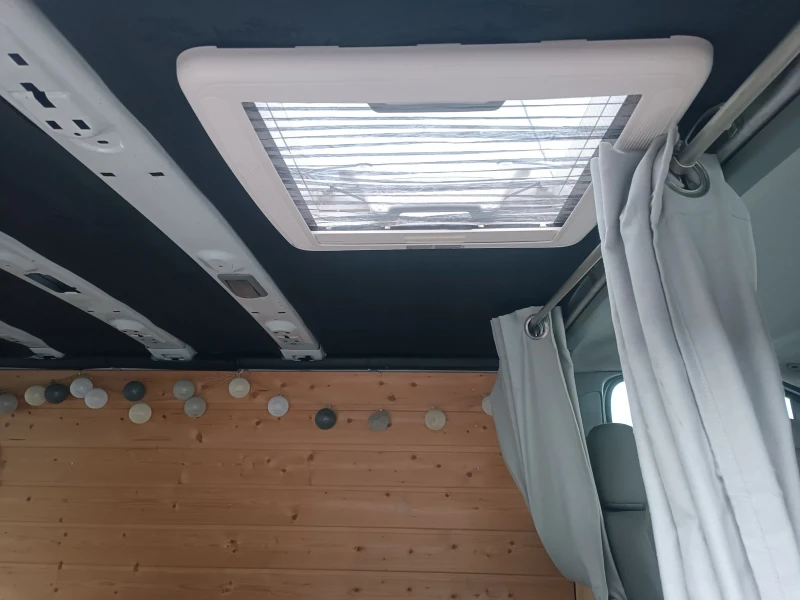 Кемпер Renault Nissan Primastar НОВ ВНОС ОТ АВСТРИЯ , снимка 14 - Каравани и кемпери - 53063885