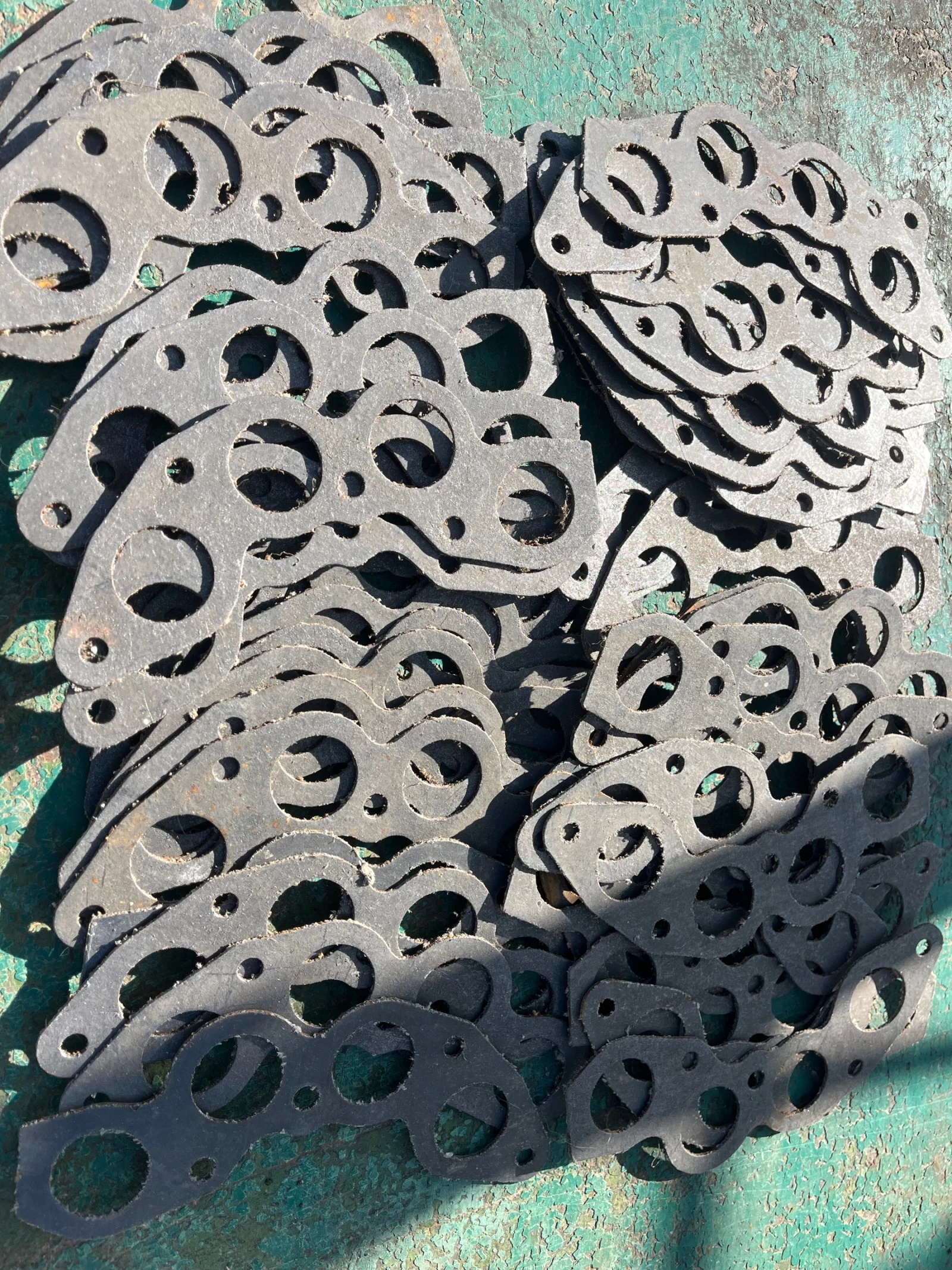       2101/2107/2121/21213 | Mobile.bg   6