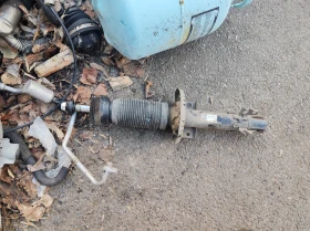 AUDI A1 2012 г амортисьор ляв десен 30 евро SEAT IBIZA TOLEDO SKODA FABIA RAPID VW POLO 